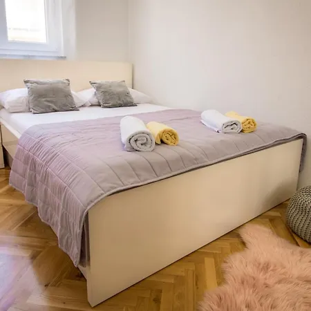 Petra Apartment
