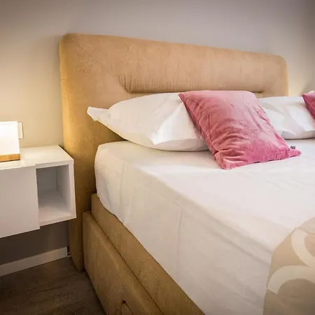 Apartment Petra Makarska